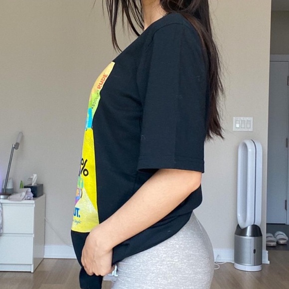 Black Absolut Vodka T-shirt - Picture 2 of 4